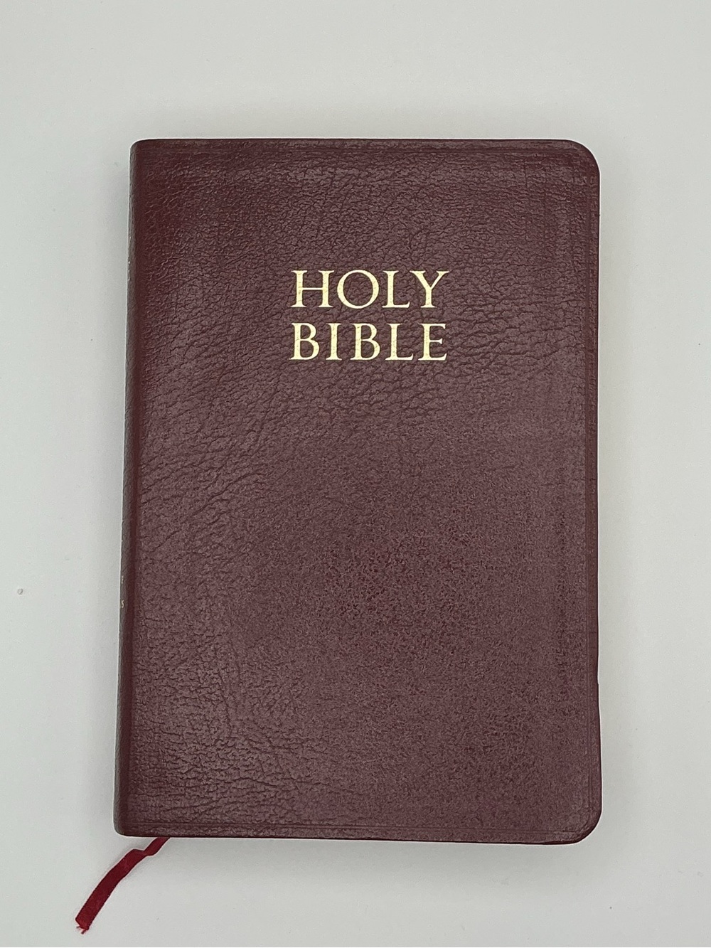 Holy Bible NKJV Red Letter Bonded Leather Vtg 1992 Personal Size Giant Print